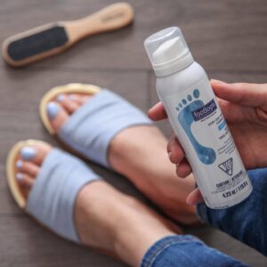 Footlogix 3 Vaahtovoide hyvin kuivalle iholle 125 ml